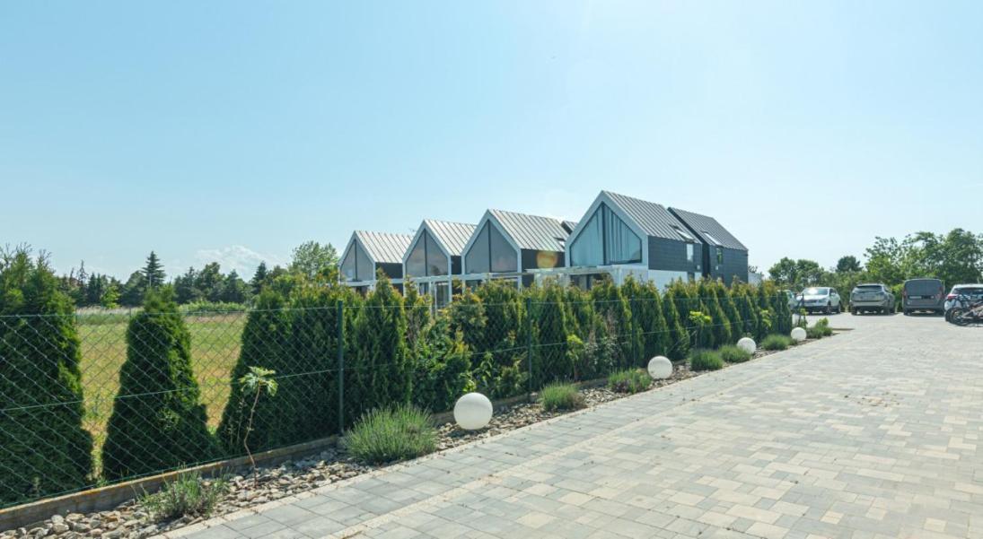 Summer House-Nowoczesne Domki Z Jacuzzi I Ladowarka Do Samochodu Wrzosowo  Exterior photo