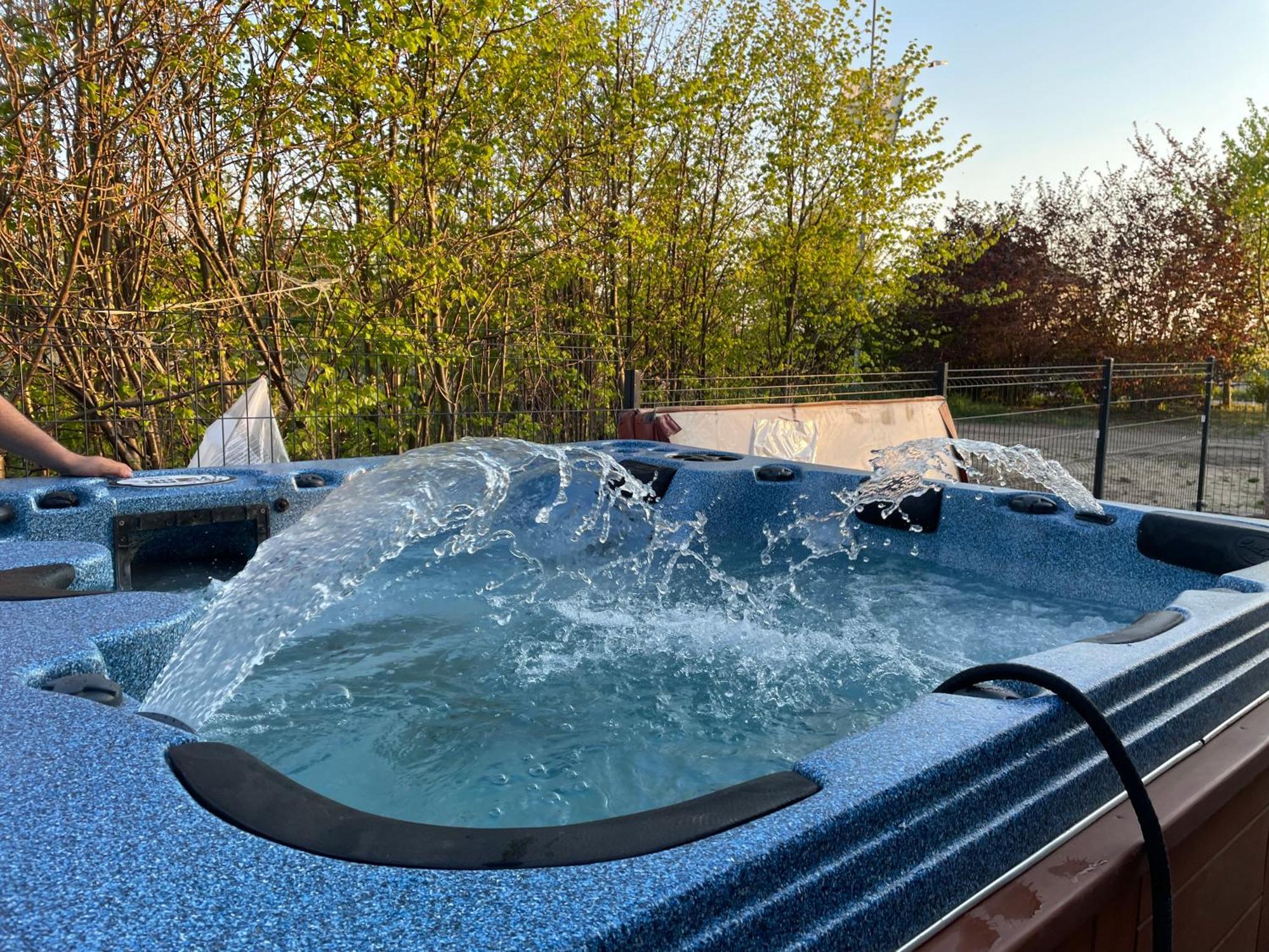 Summer House-Nowoczesne Domki Z Jacuzzi I Ladowarka Do Samochodu Wrzosowo  Exterior photo
